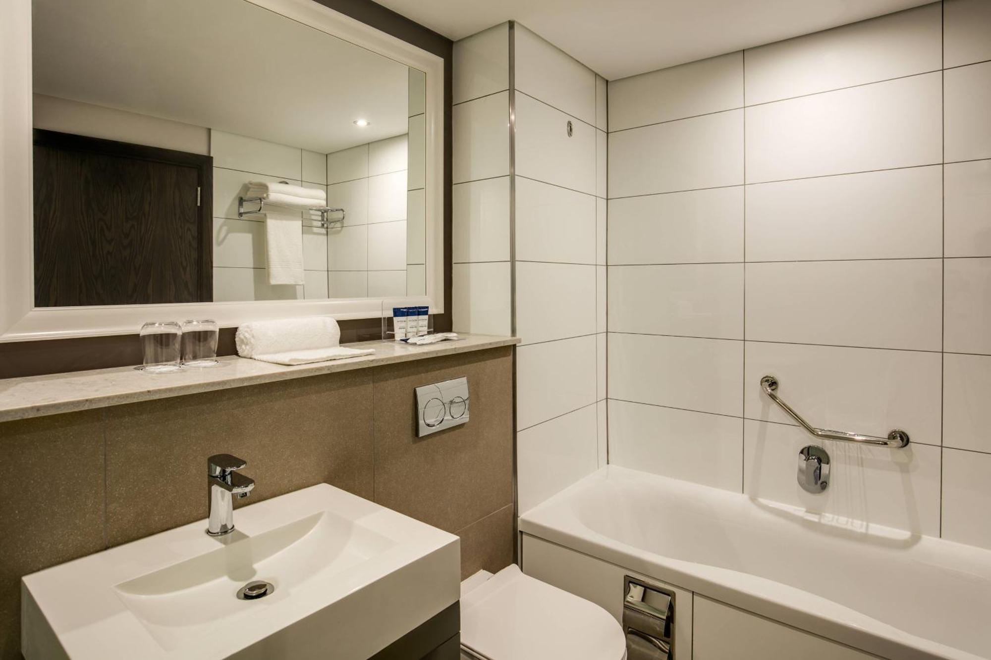 Protea Hotel By Marriott Durban Umhlanga Εξωτερικό φωτογραφία